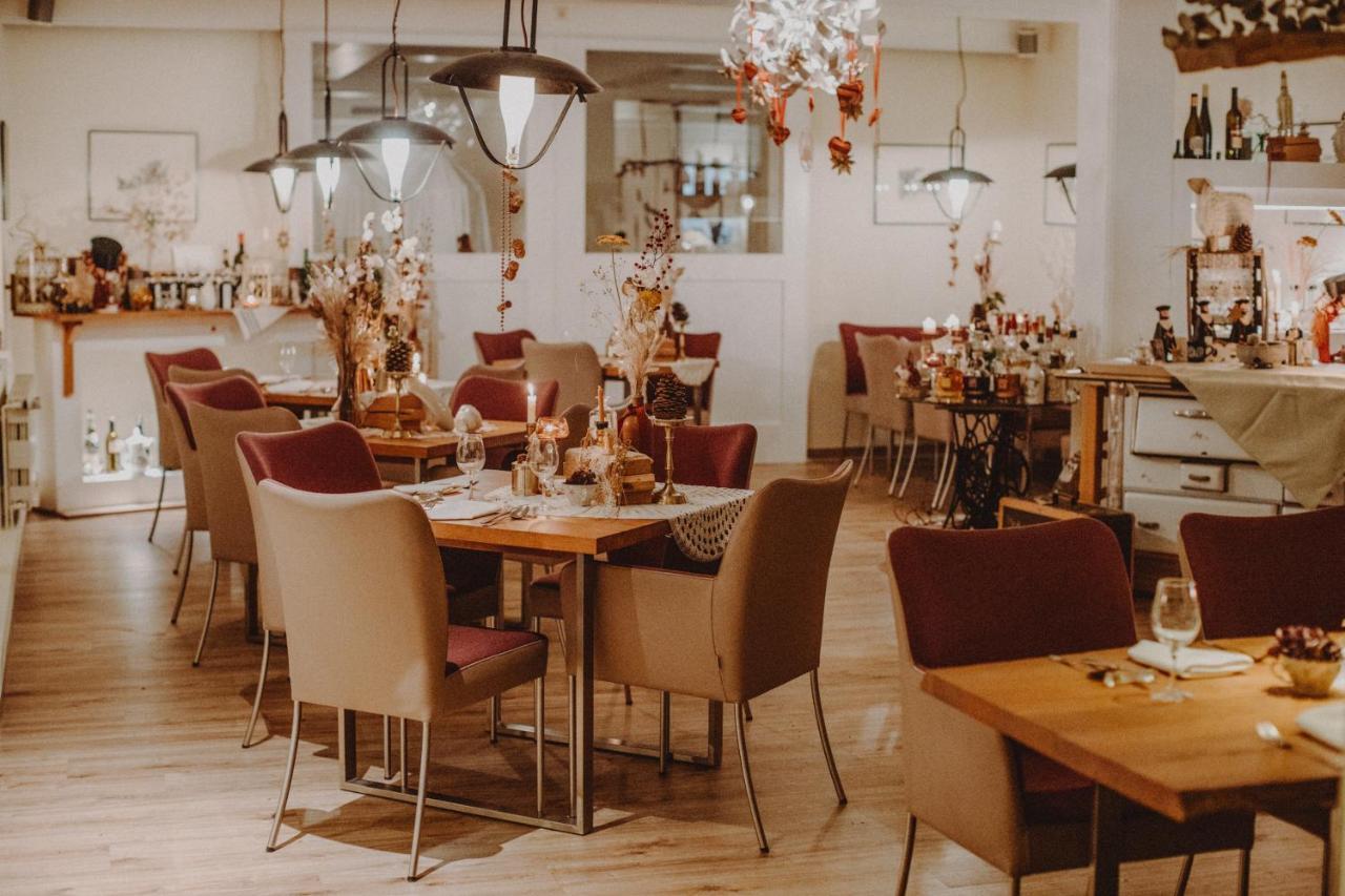 Landhotel Rosenschaenke Kreischa Esterno foto