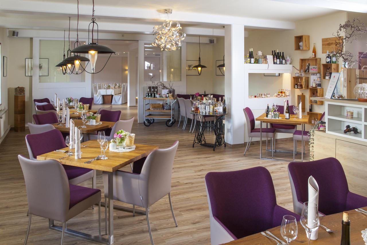 Landhotel Rosenschaenke Kreischa Esterno foto